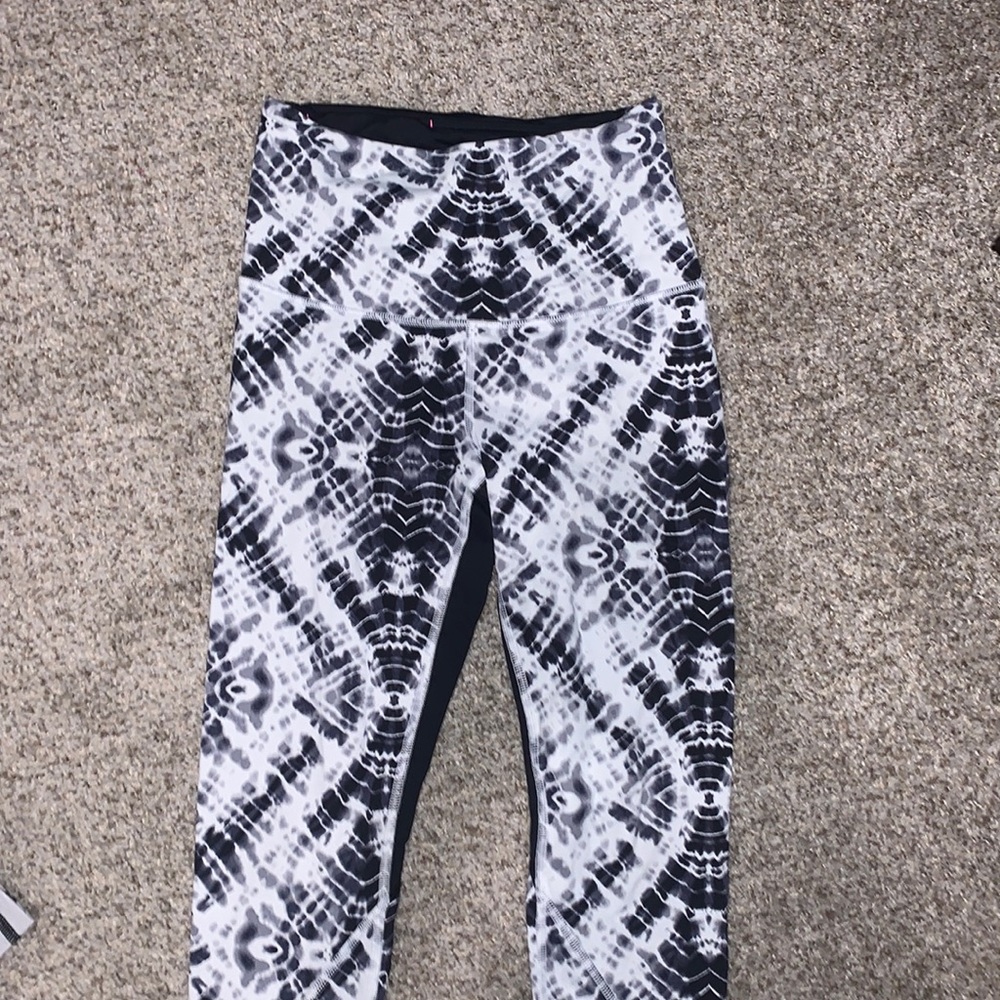 Victoria Secret Sport leggings!